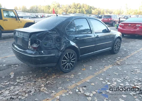 2005 Volkswagen Jetta Gls Tdi z USA, uszkodzony, nr VIN 3VWSR69M75M030055